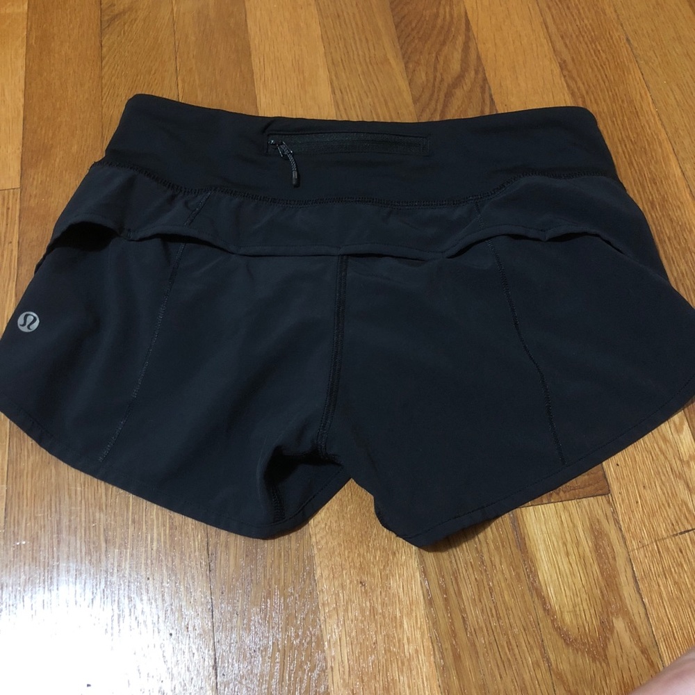 Lululemon run times 2.5’ shorts
